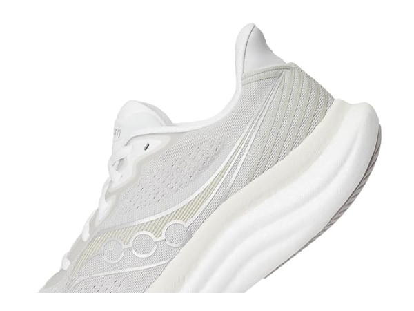 Saucony Triumph 23