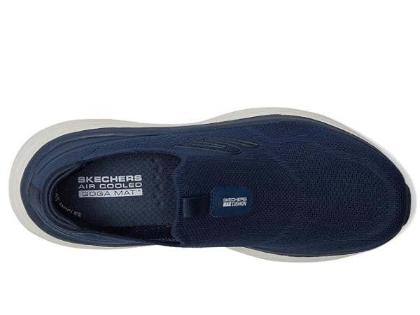 SKECHERS Max Cushioning Endeavour Sarasota