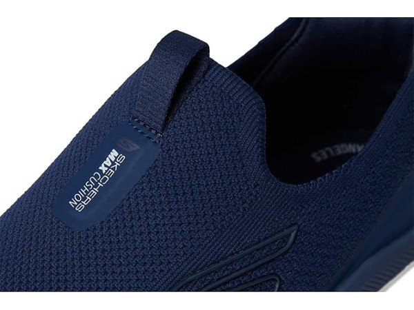 SKECHERS Max Cushioning Endeavour Sarasota