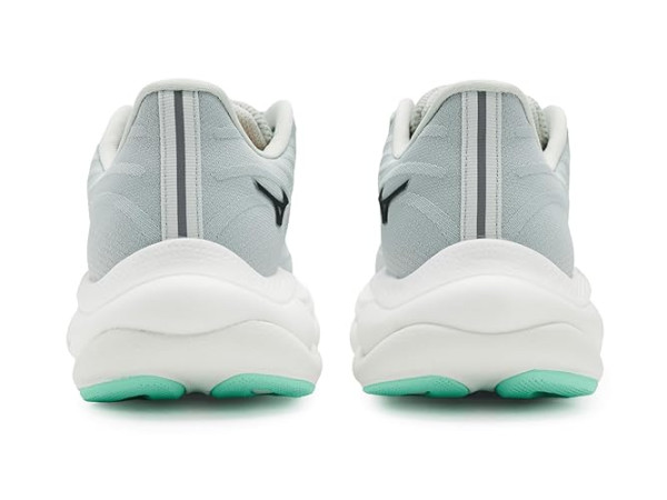Mizuno Wave Sky 9