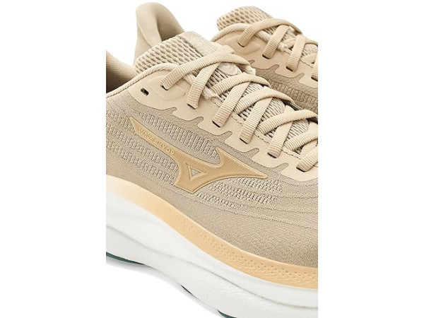 Mizuno Wave Sky 9