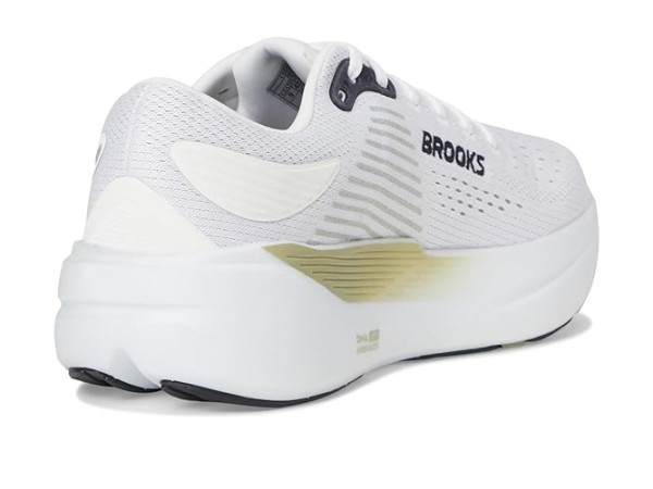 Brooks Ghost Max 3