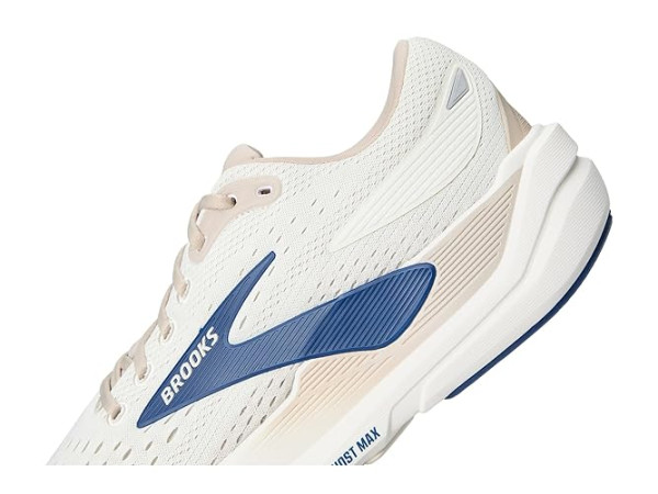 Brooks Ghost Max 3