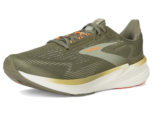 Brooks Revel 8