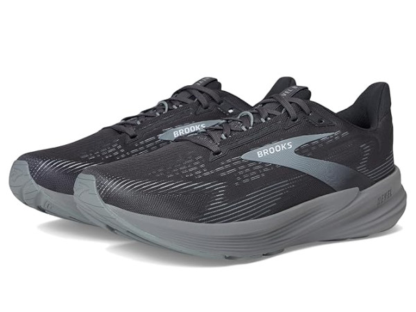 Brooks Revel 8