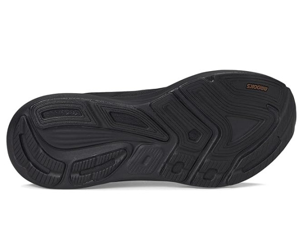 Brooks Revel 8