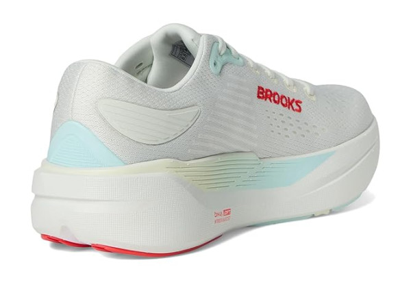 Brooks Ghost Max 3
