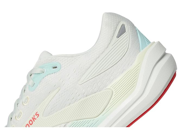 Brooks Ghost Max 3