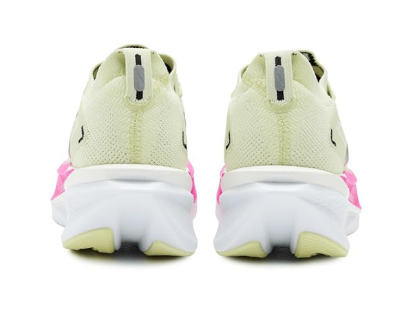 Brooks Hyperion Max 3