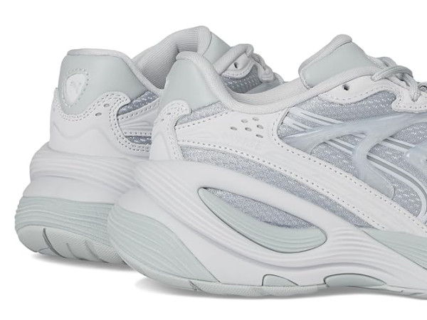 PUMA Inverse Sneakers