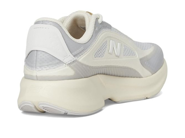 New Balance Catalyst