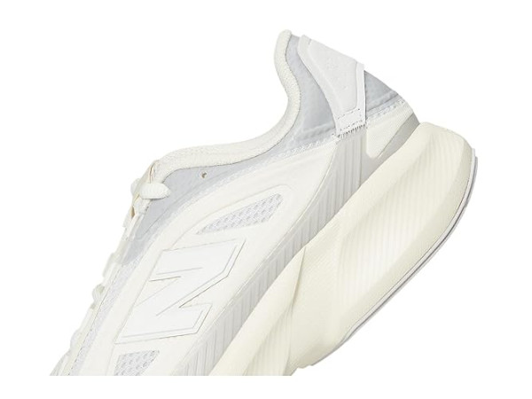New Balance Catalyst