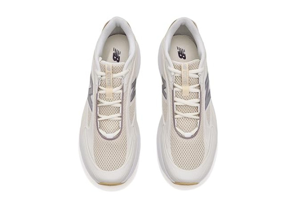 New Balance Catalyst