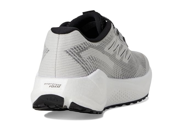 Salomon Aero Blaze