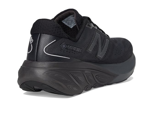 New Balance Fresh Foam X 880 v15 GORE-TEX®