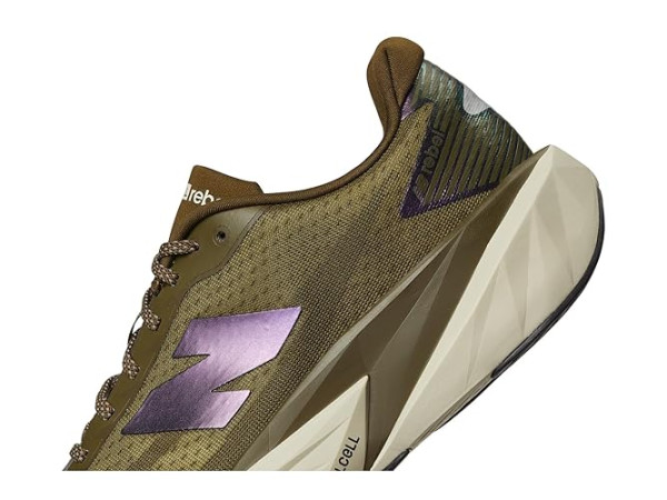 New Balance FuelCell Rebel v5 New Balance FuelCell Rebel v5