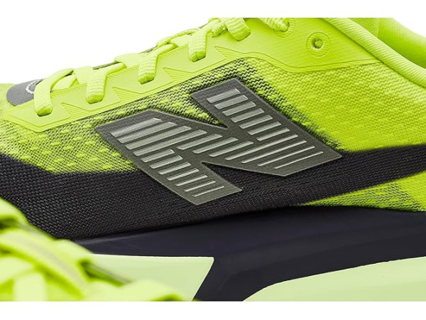 New Balance FuelCell Rebel v5 New Balance FuelCell Rebel v5