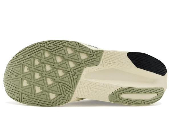 New Balance FuelCell Rebel v5