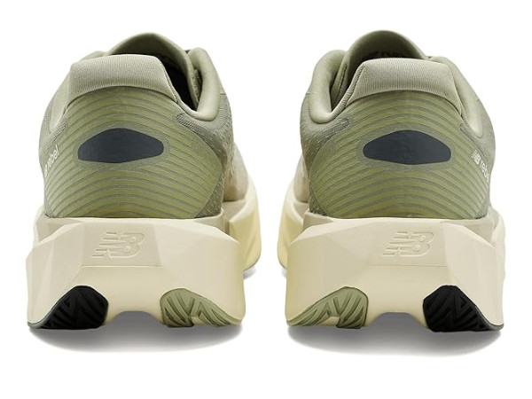 New Balance FuelCell Rebel v5