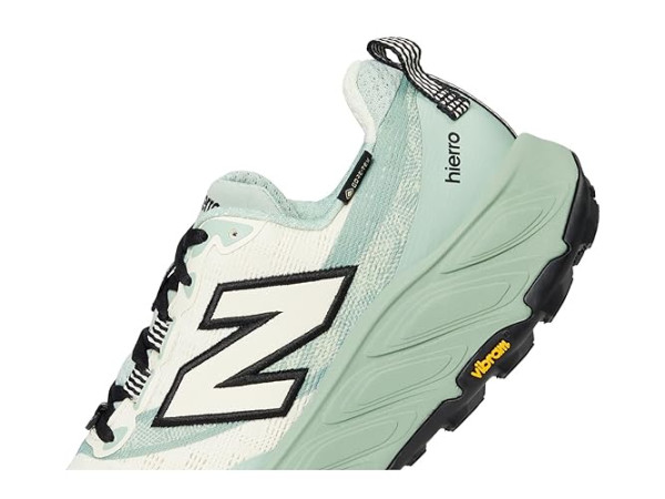 New Balance Fresh Foam X Hierro v9 GORE-TEX® New Balance Fresh Foam X Hierro v9 GORE-TEX®