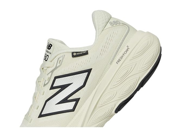 New Balance Fresh Foam X 880 v15 GORE-TEX®
