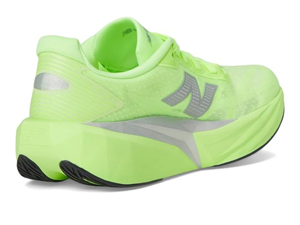 New Balance FuelCell Rebel v5 New Balance FuelCell Rebel v5