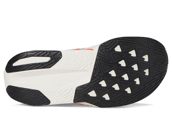 New Balance FuelCell Rebel v5
