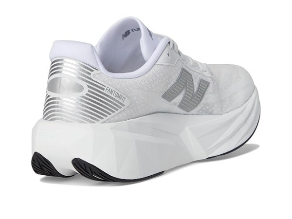 New Balance FuelCell Rebel v5