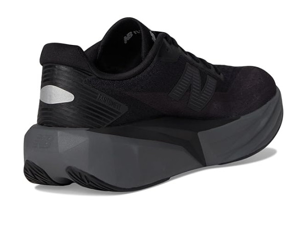 New Balance FuelCell Rebel v5 New Balance FuelCell Rebel v5