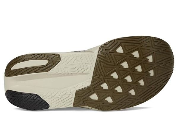 New Balance FuelCell Rebel v5