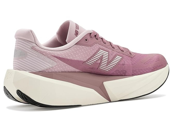 New Balance FuelCell Rebel v5