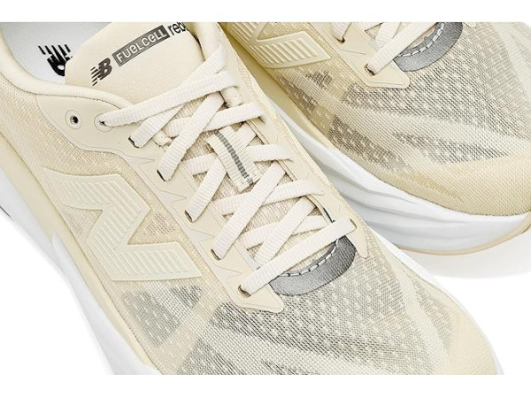 New Balance FuelCell Rebel v5
