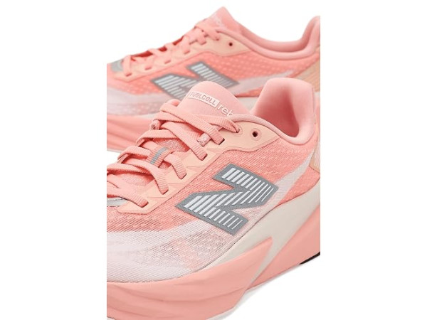New Balance FuelCell Rebel v5 New Balance FuelCell Rebel v5