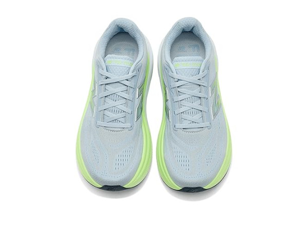New Balance Fresh Foam X More v6