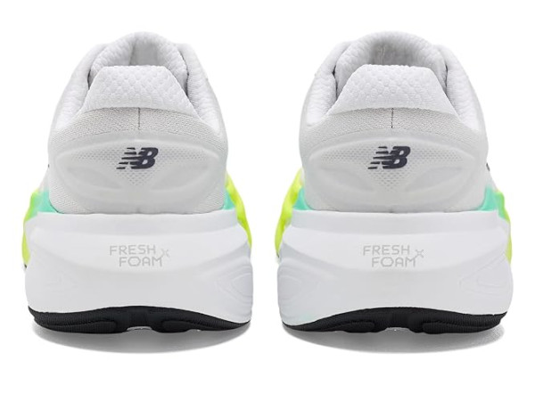 New Balance Fresh Foam X More v6 New Balance Fresh Foam X More v6