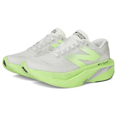 New Balance FuelCell SuperComp Trainer v3