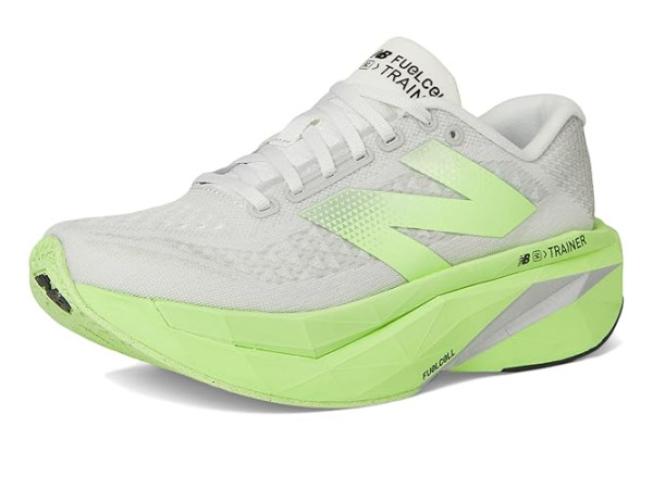 New Balance FuelCell SuperComp Trainer v3