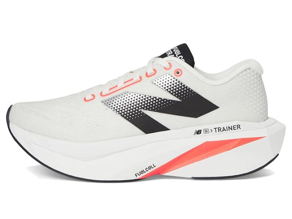 New Balance FuelCell SuperComp Trainer v3
