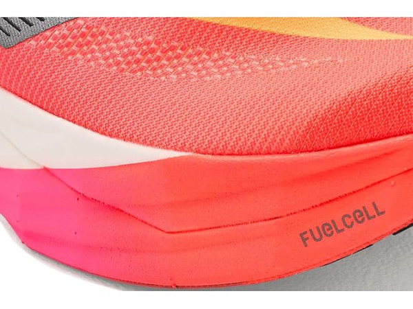 New Balance FuelCell SuperComp Elite v5