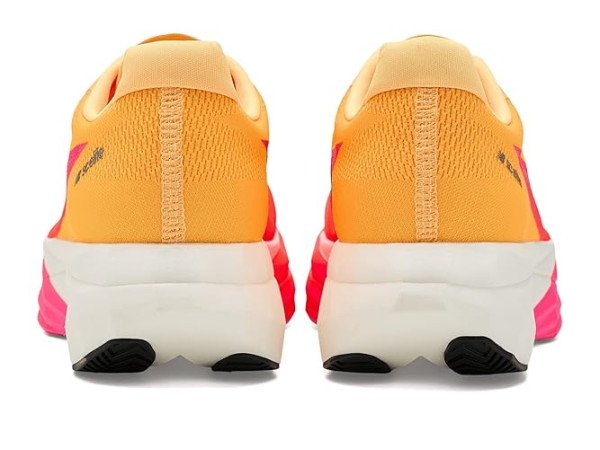 New Balance FuelCell SuperComp Elite v5