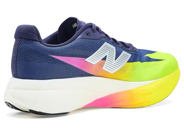 New Balance FuelCell SuperComp Elite v5