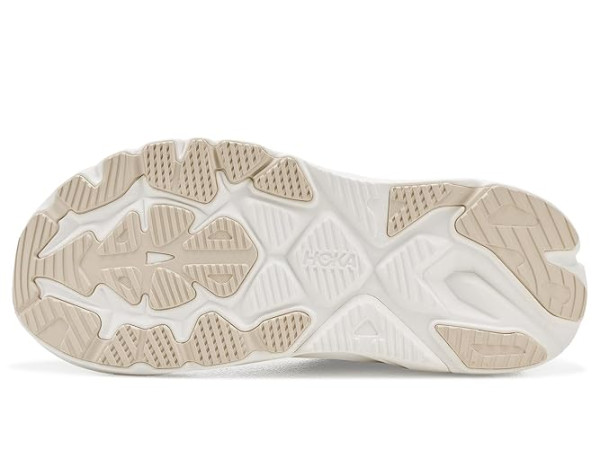 Hoka Arahi 8