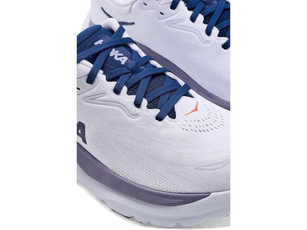 Hoka Arahi 8