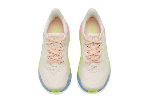 Hoka Arahi 8