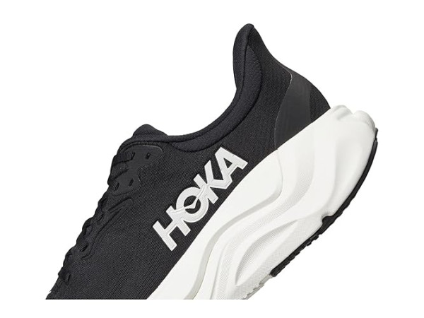 Hoka Arahi 8