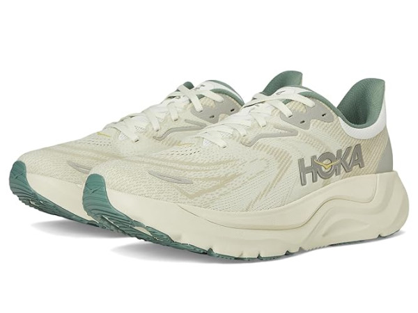 Hoka Arahi 8