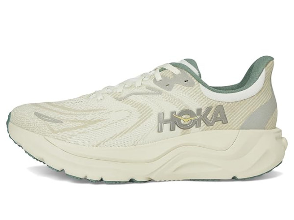 Hoka Arahi 8