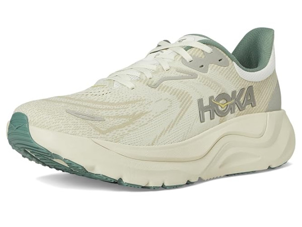 Hoka Arahi 8