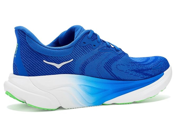 Hoka Arahi 8