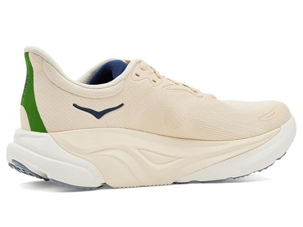 Hoka Arahi 8